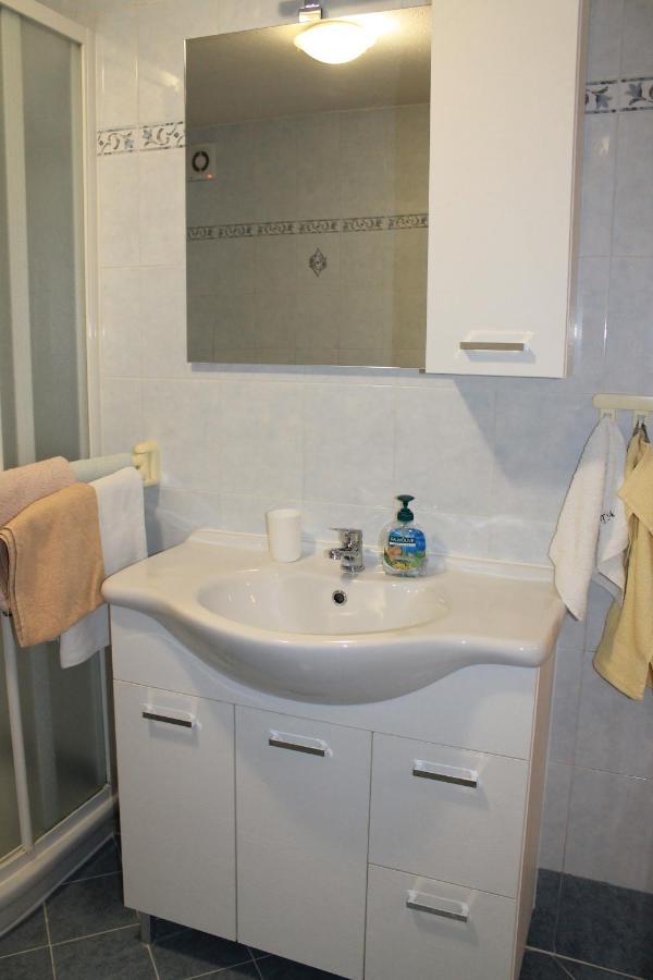 Apartment Frleta Umag Exterior photo