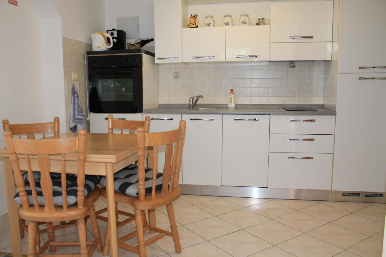 Apartment Frleta Umag Exterior photo